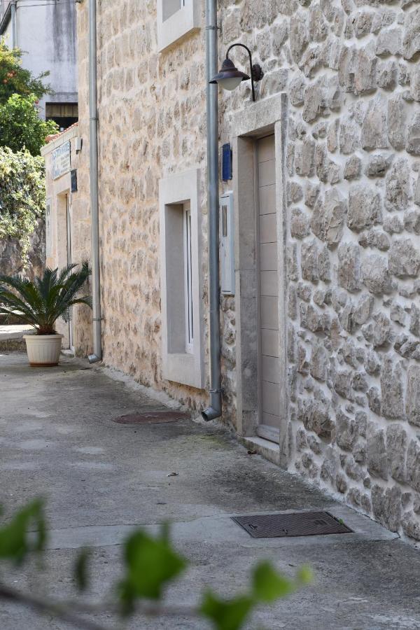 Charming Stone House In Cavtat Old Town Apartment ภายนอก รูปภาพ